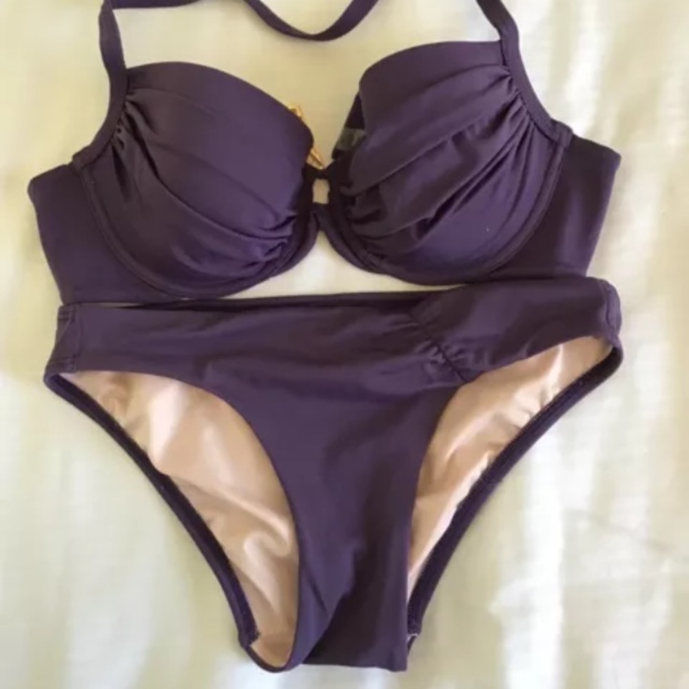 Victoria’s Secret purple bikini 32C/XS
